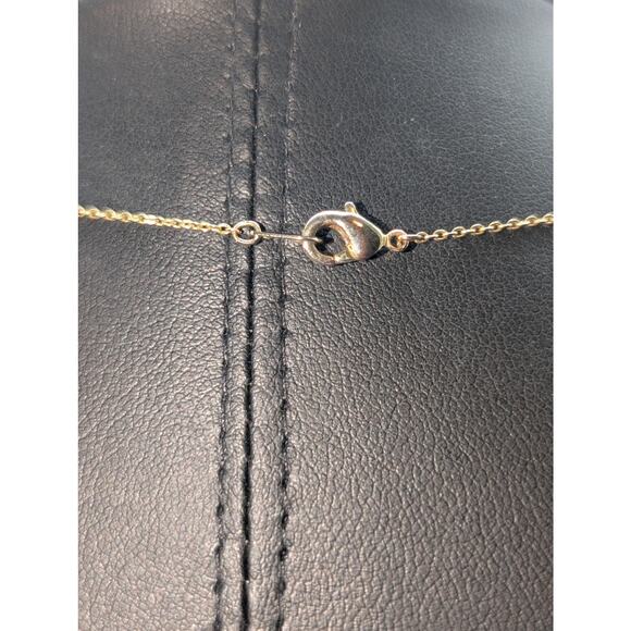 Lower Case 'b' or 'd' Initial Pendant Gold Tone 16" Necklace - Picture 4 of 7